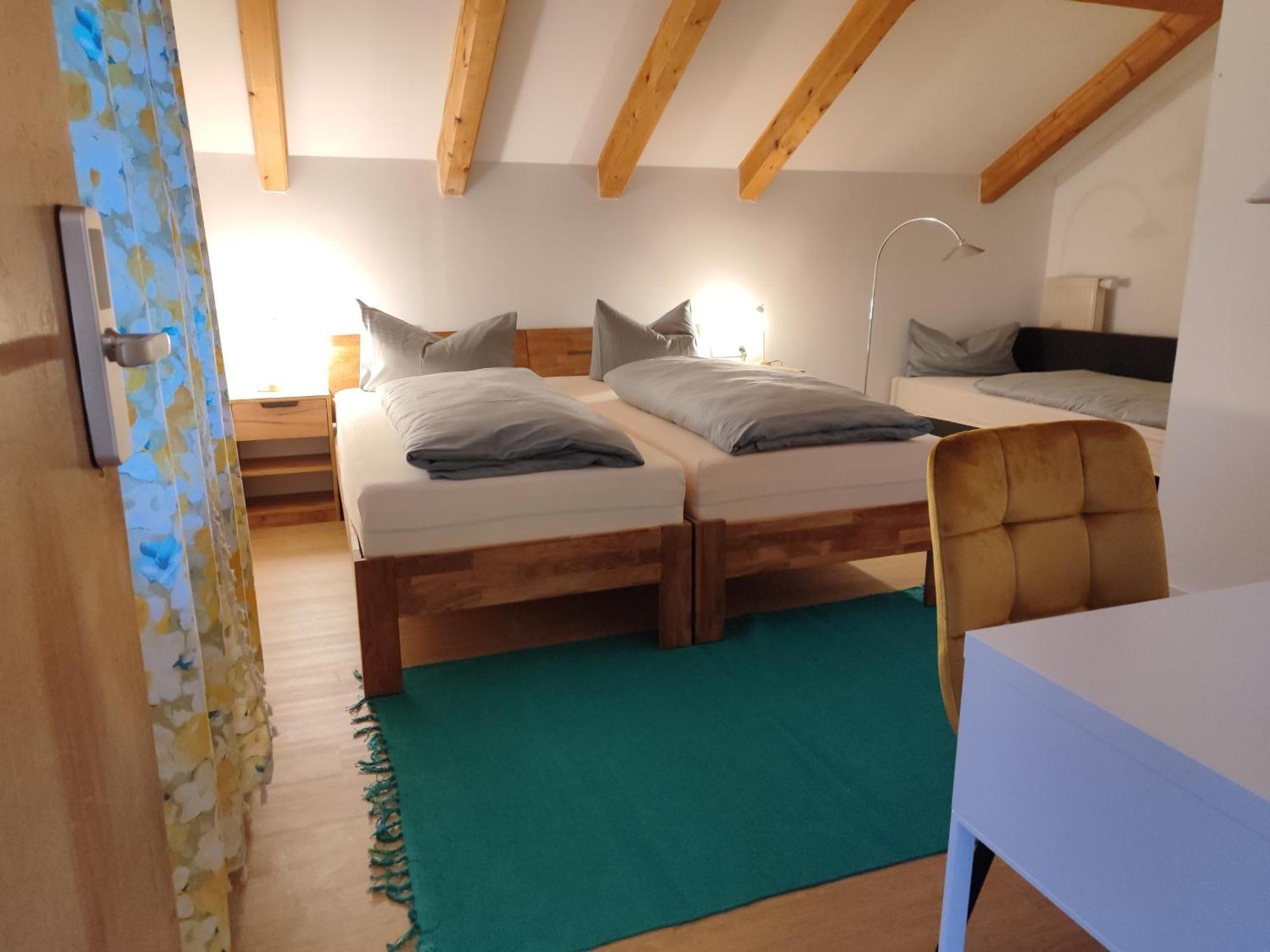 Estelada Boarding Houses Zorneding Εξωτερικό φωτογραφία